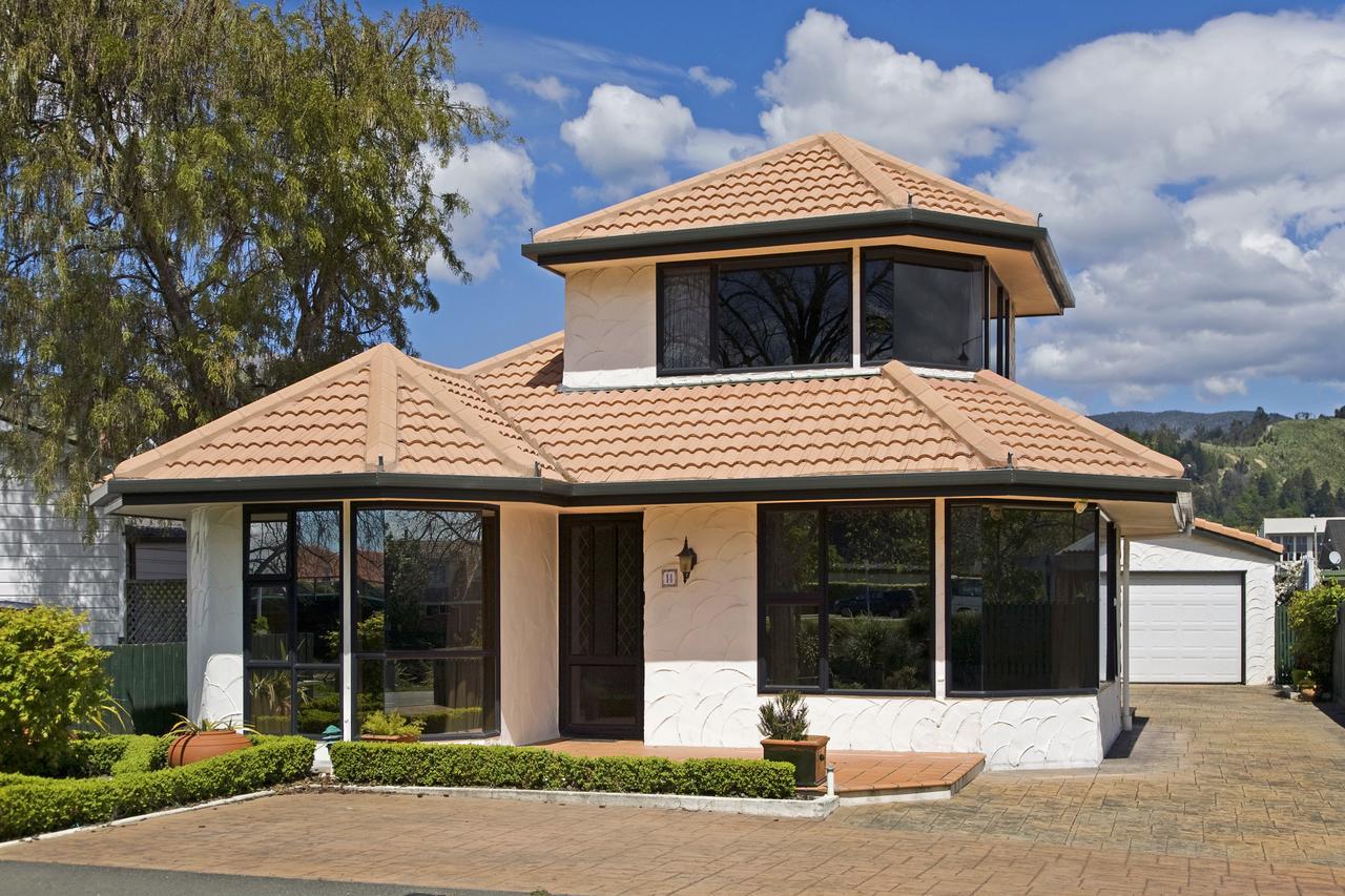 Riverside Villa - In The City By The River! Nelson Exterior foto